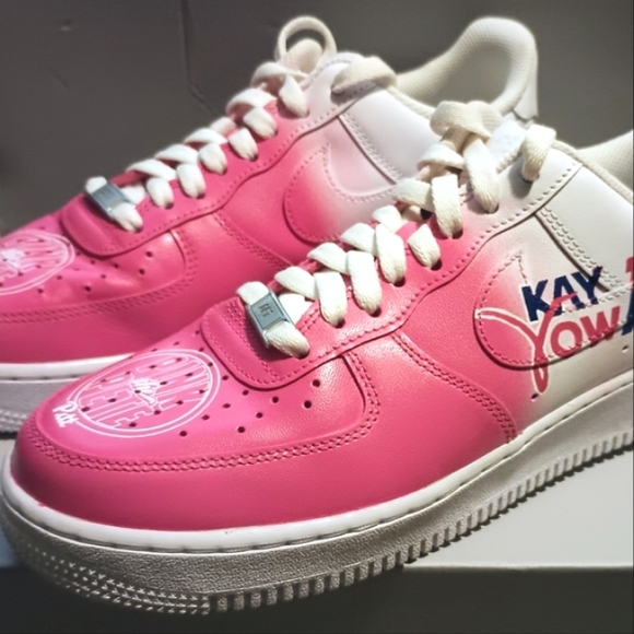 Nike Air Force One Kay Yow Custom - Picture 3 of 11